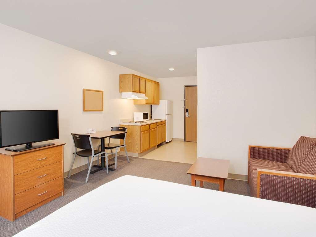 Extended Stay America Select Suites - Oklahoma City - Southeast Moore Room photo