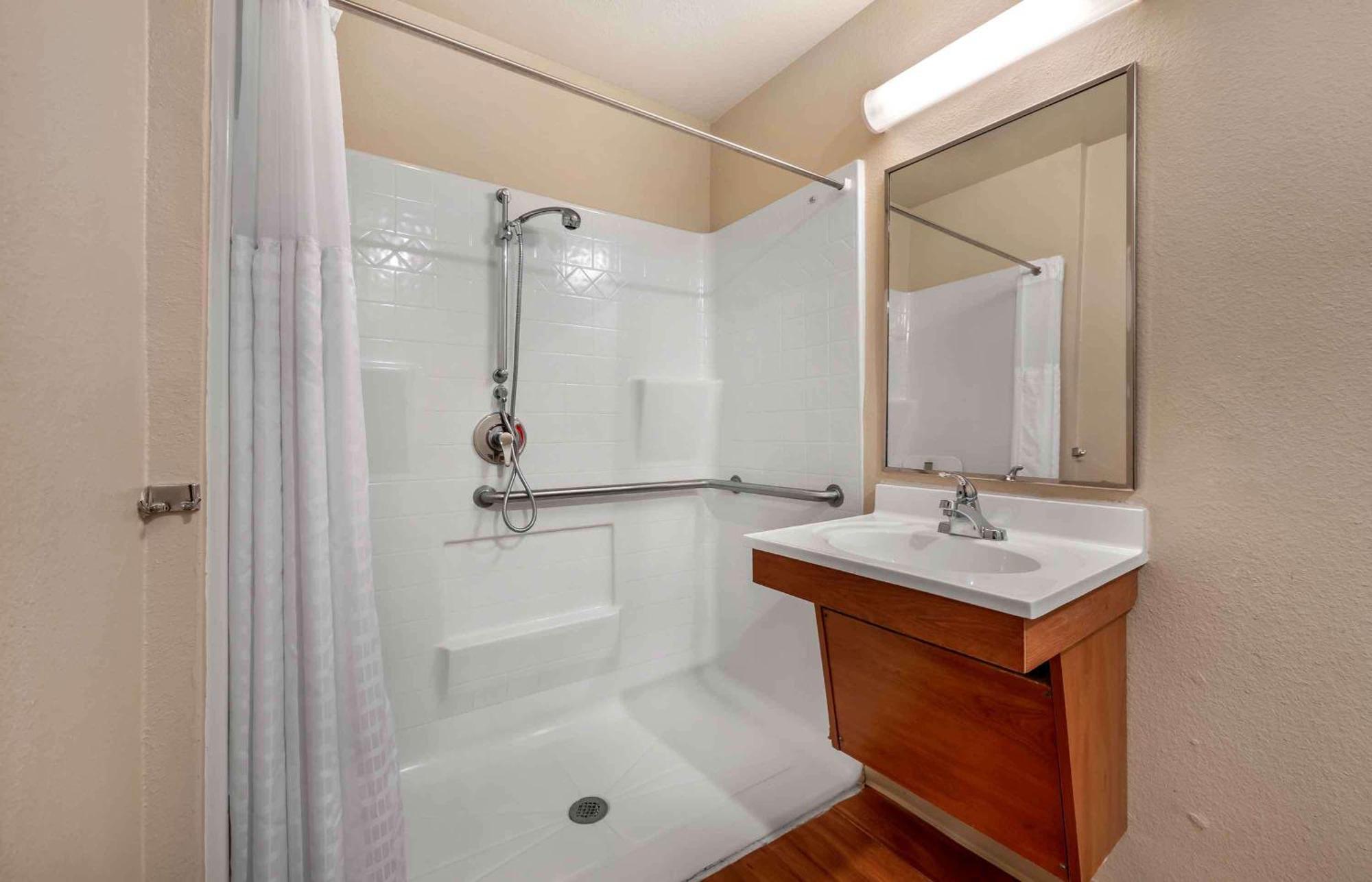 Extended Stay America Select Suites - Oklahoma City - Southeast Moore Exterior photo