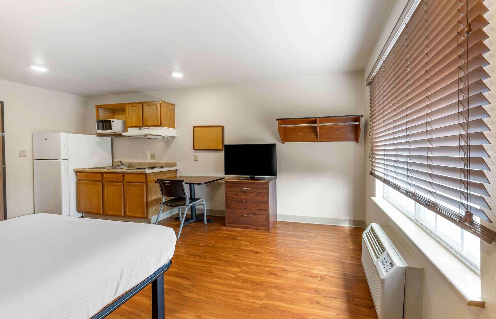 Extended Stay America Select Suites - Oklahoma City - Southeast Moore Exterior photo