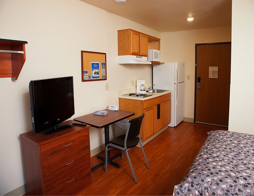 Extended Stay America Select Suites - Oklahoma City - Southeast Moore Room photo